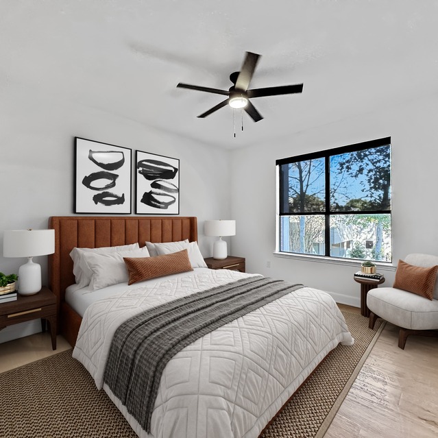 Instrata Upper Kirby - Cozy Bedroom